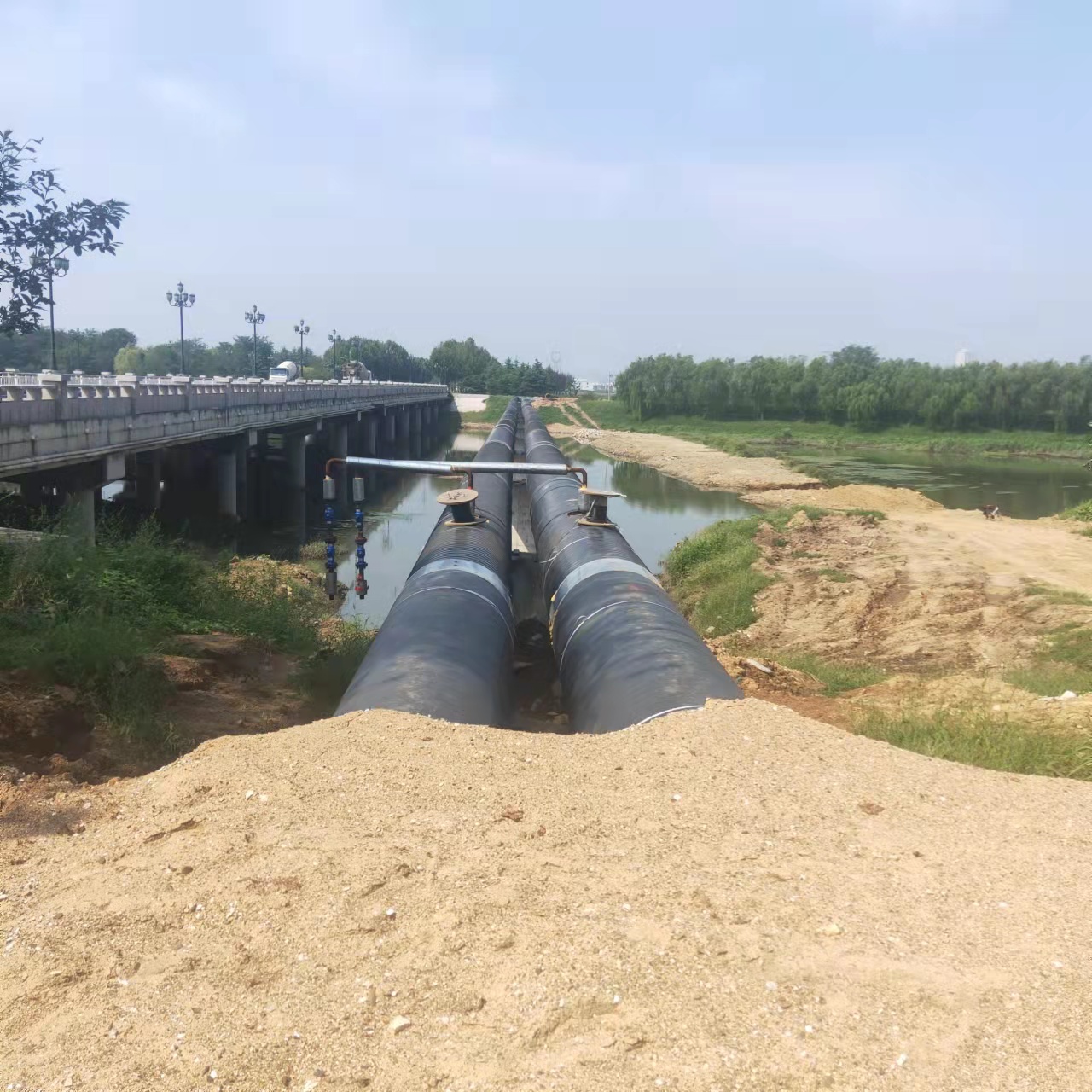 大兴西气东输管道施工输油管道清洗